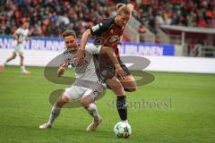 3. Liga - Saison 2026/27 - FC Ingolstadt 04 - SV Wehen Wiesbaden - Vinko Sapina (Nr.41 - FCI) - Lukas Schleimer (Nr.7 - Wehen/Wiesbaden) - Foto: Meyer Jürgen