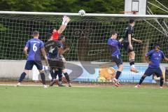 Kreisklasse - Saison 2025/26- TSV Ingolstadt Nord - MTV Ingolstadt - Abdulnasar Dashdash TW MTV -  Pablo Luque Servian schwarz Ing Nord - Vahdet Demir schwarz Ing Nord  #4 - Foto: Meyer Jürgen