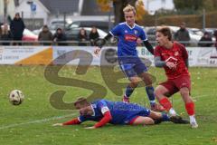 Kreisliga - Saison 2025/26- TSV Kösching - SV Zuchering - Valentin Hafner blau Kösching - Philip Delanowski rot Zuchering - Foto: Meyer Jürgen