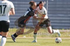 2. Bundesliga Frauen - Saison 2025/26 - FC Ingolstadt 04 Frauen - Borussia Mönchengladbach - Stefanie Reischmann (Nr.24 - FC Ingolstadt Frauen I) - Celissen Elize weiss M`Gladbach  - Foto: Meyer Jürgen