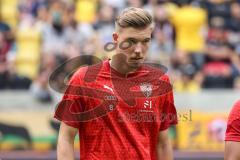 3. Liga; SG Dynamo Dresden - FC Ingolstadt 04; Benjamin Kanuric (8, FCI) vor dem Spiel