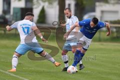 Kreisklasse - Saison 2025/26- TSV Großmehring - SV Oberstimm-  - Thomas Frank weiss Oberstimm #6- Sebastian Eisenberger blau Großmehring - Giovanni Russo weiss Oberstimm #17 -  Foto: Meyer Jürgen
