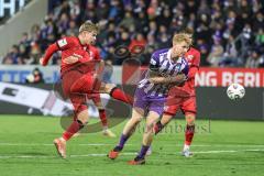 3. Liga; VfL Osnabrück - FC Ingolstadt 04; Torchance verpasst Max Plath (14 FCI) wird geblockt