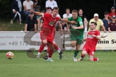 Landesliga - Saison 2024/25 - SV Manching - FSV Pfaffenhofen - Fabian Neumayer (Nr.9 - SV Manching) - Nichael Senger rot Pfaffenhofen rechts -Tobias Killer rot links Pfaffenhofen - Foto: Meyer Jürgen