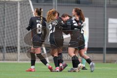 2. Bundesliga Frauen - Saison 2025/26 - FC Ingolstadt 04 Frauen - SG Andernach - Der 1:1 Ausgleichstreffer durch Katharina Reikersdorfer (Nr.20 - FC Ingolstadt Frauen I) - jubel - XXXXX - Foto: Meyer Jürgen