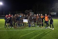 Toto-Pokal; ATSV Erlangen - FC Ingolstadt 04; Siegerfoto FCI gewinnt das Halbfinale mit 0:3 und ist im Finale 2023, 3000 Euro