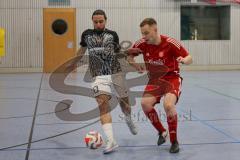 Lotto Bayern Hallencup - Saison 2024/25 - FC Fatih Ingolstadt - Türkisch SV Ingolstadt - Osman Tarik Camdal schwarz Fatih - Johann Rybalko rot Türkisch SV - Foto: Meyer Jürgen