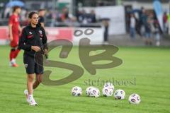 Toto Pokal; FC Sportfreunde Schwaig - FC Ingolstadt 04; Cheftrainerin Sabrina Wittmann (FCI) vor dem Spiel