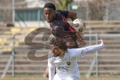 Bayernliga Nord - Saison 2025/26 - FC Ingolstadt 04 II - SpVgg Bayern Hof - Donald Nduka (Nr.27 - FC Ingolstadt II) - Hüseyin Durkan weiss Bayern Hof  - Foto: Meyer Jürgen