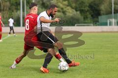 Bezirksliga - Saison 2024/25 -  Emre Arik (Nr.31 - FC Fatih) - Uros Mijovic rot Attaching - Foto: Meyer Jürgen