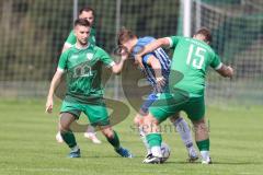 Kreisklasse - Saison 2024/25- SV Lippertshofen - SV Stammham  - Kai Lautenschläger grün Lippertshofen - Tim Schneider blau Stammham - Foto: Meyer Jürgen