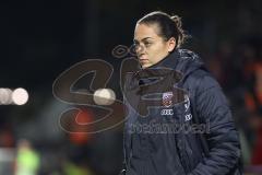 3. Liga; FC Viktoria Köln - FC Ingolstadt 04; vor dem Spiel Cheftrainerin Sabrina Wittmann (FCI)