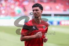 DFB-Pokal; FC Ingolstadt 04 - 1. FC Kaiserslautern; vor dem Spiel Davide Sekulovic (33, FCI)