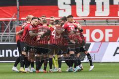 3. Liga; FC Ingolstadt 04 - Rot-Weiss Essen; vor dem Spiel Teambesprechung