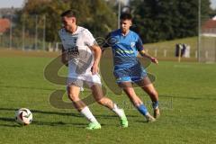 Bezirksliga - Saison 2024/25- TSV Gaimersheim - SVN München - Peter Veit (Nr.9 - TSV Gaimersheim) - Miguel Fantl blau München - Foto: Meyer Jürgen