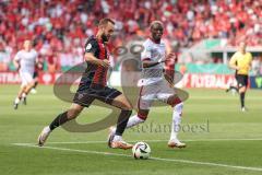 DFB-Pokal; FC Ingolstadt 04 - 1. FC Kaiserslautern; David Kopacz (29, FCI) Opoku Aaron (17 FCK)