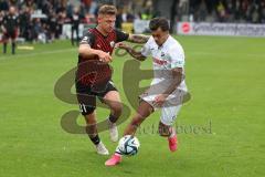 3.Liga - Saison 2023/2024 - SC Verl - FC Ingolstadt 04 - Julian  Klügl (Nr.31 - FCI) - Nico Ochojski (Nr.11 - Verl) -  - Foto: Meyer Jürgen