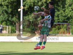 Landesliga - Freundschaftsspiel - Saison 2026/27 - SV Manching - FC Ingolstadt 04 II - Ioannis Petkos (Nr.18 - FCI II) - Senih Fazlji (Nr.7 - SV Manching) - Foto: Meyer Jürgen