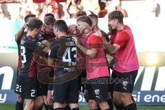 3. Liga; FC Ingolstadt 04 - TSV 1860 München; Tor Jubel Treffer 2:1 David Kopacz (29, FCI) mit Felix Keidel (43, FCI) Moritz Seiffert (23, FCI) Marcel Costly (22, FCI) Jannik Mause (7, FCI) Julian Kügel (31, FCI)