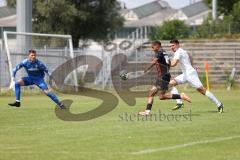 Bayernliga Nord - Saison 2024/25 - FC Ingolstadt 04 II - TSV Karlburg - Der 1:0 Führungstreffer durch Micah Ham (Nr.25 - FCI U21) - Jonas Leibold weiss Karlburg - jubel - Leon Zwickl Torwart Karlburg - XXXXX - Foto: Meyer Jürgen