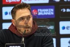 3. Liga; FC Ingolstadt 04 - SC Verl; Pressekonferenz Interview Cheftrainer Tobias Strobl (Verl)