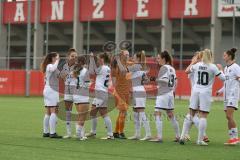 2. Bundesliga Frauen - Saison 2024/25 - FC Ingolstadt 04 Frauen - FC Bayern München - Abklatschen vor dem Spiel - XXXXX - Foto: Meyer Jürgen