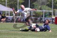 Kreisklasse - Saison 2024/25- TSV Gaimersheim II - TSV Etting  - Moritz Heckl weiss Gaimersheim - Sascha Depner blau Etting - Foto: Meyer Jürgen