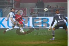 3. Liga; FC Ingolstadt 04 - MSV Duisburg; Torchance verpasst Emilio Kehrer (44, FCI) Bitter Joshua (29 MSV) stört, Torwart Braune Maximilian (1 MSV)