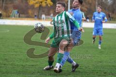 Landesliga - Saison 2025/26 - SV Manching - VFB Durach - Sebastian Graßl (Nr.10 - SV Manching) - Gruber Christoph blau Durach  - Foto: Meyer Jürgen