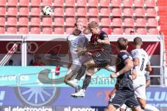 3. Liga; FC Ingolstadt 04 - Rot-Weiss Essen; Ausgleich 1:1 Tor Jubel Treffer Simon Lorenz (32, FCI)