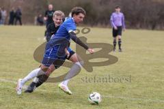 Freundschaftsspiel - Saison 2025/26 - SV Menning - SV Manching - Rainer Meisinger (Nr.8 - SV Manching) - Patrick Schwarz blau Menning  - Foto: Meyer Jürgen