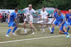 Toto - Pokal - Saison 2024/25 - DJK Hein - FC Ingolstadt 04 -  - Luca Lechner (Nr.4 - FCI) - Markus Horr (Nr.5 - DJK Hain) links - Matthias Fries (Nr.7 - DJK Hain) rechts - Foto: Meyer Jürgen