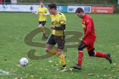 Kreisliga - Saison 2024/25- TSV Kösching - FC Hitzhofen/Oberzell - Michael Kraft gelb Hitzhofen - Christian Alzinger rot Kösching - Foto: Meyer Jürgen