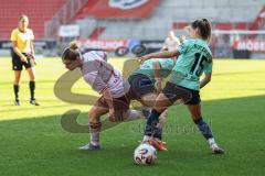 2. Frauen-Bundesliga; FC Ingolstadt 04 - SC Sand; Zweikampf Kampf um den Ball Theresa Keitel (FCI 7) Rotzinger Anne (15 Sand)