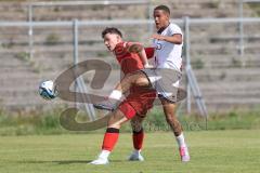 Bayernliga Nord - Saison 2024/25 - FC Ingolstadt 04 II - ASV Neumarkt - Micah Ham (Nr.25 - FCI U21) - Misetic Marlon rot Neumarkt - Foto: Meyer Jürgen