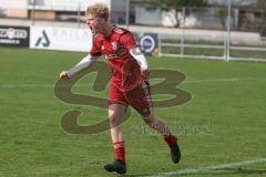 Kreisliga- Saison 2024/25- TSV Etting - TSV Altmannstein- Thomas Riegelsberger rot Altmannstein mit dem 0:1 Führungstreffer  - jubel - Foto: Meyer Jürgen