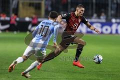 3. Liga; TSV 1860 München - FC Ingolstadt 04; Mladen Cvjetinovic (19, FCI) Vrenezi Albion (10 TSV) Zweikampf Kampf um den Ball