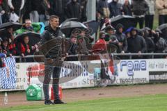 Toto-Pokal; ATSV Erlangen - FC Ingolstadt 04; an der Seitenlinie, Spielerbank Cheftrainer Michael Köllner (FCI)
