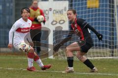 2. Bundesliga Frauen - Saison 2025/26 - FC Ingolstadt 04 Frauen - VFB Stuttgart  - Katharina Reikersdorfer (Nr.20 - FC Ingolstadt Frauen I) - Hirano Yuka weiss Stuttgart  - Foto: Meyer Jürgen