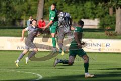 Totopokal- Saison 2023/2024 - SV Manching  - VFB Eichstätt - Fabian Neumayer (Nr.9 - SV Manching) - Zimmermann Johannis grau Eichstätt - Foto: Meyer Jürgen