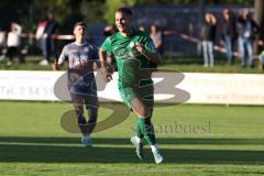 Totopokal- Saison 2023/2024 - SV Manching  - VFB Eichstätt - Der 1:0 Führungstreffer durch Fabian Neumayer (Nr.9 - SV Manching) - jubel - Foto: Meyer Jürgen