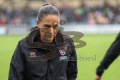 Toto Pokal; FC Sportfreunde Schwaig - FC Ingolstadt 04; Cheftrainerin Sabrina Wittmann (FCI) vor dem Spiel im strömenden Regen