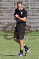 A-Junioren Bundesliga  - Saison 2024/25 - A-Junioren - FC Ingolstadt 04 - SSV Ulm - Wilko Bauer Trainer FCI beim warm machen - XXXXX - Foto: Meyer Jürgen