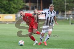 Toto-Pokal - VfB Forstinning - FC Ingolstadt 04; Zweikampf Kampf um den Ball Lars Lokotsch (13, FCI) Kirchev. Dimitar (7)