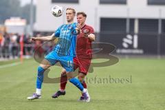 3. Liga; Testspiel; FC Ingolstadt 04 - 1. FC Heidenheim; Zweikampf Kampf um den Ball Simon Lorenz (32, FCI) Breunig Maximilian (14 HDH)