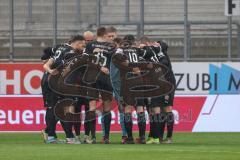 2.BL; FC Ingolstadt 04 - Erzgebirge Aue; Teambesprechung vor dem Spiel, Torwart Robert Jendrusch (1, FCI)