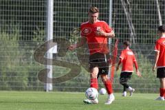 Bayernliga - Saison 2023/2024 - FC Ingolstadt 04 II - U21 - Trainingsauftakt - Julian Kügel (Nr.11 - FCI II) - Foto: Meyer Jürgen