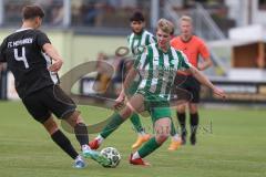 Landesliga - Saison 2025/26 - SV Manching - FC Memmingen II - Luca Bienek (Nr.16 - SV Manching) - Mayer Felix schwarz Memmingen  - Foto: Meyer Jürgen