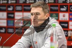 3. Liga; FC Ingolstadt 04 - VfL Osnabrück; Interview Pressekonferenz Cheftrainer Tobias Schweinsteiger (VfL)