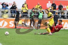 3. Liga; Alemannia Aachen - FC Ingolstadt 04; Zweikampf Kampf um den Ball Marcel Costly (22, FCI) Gindorf Lars (23 AA)